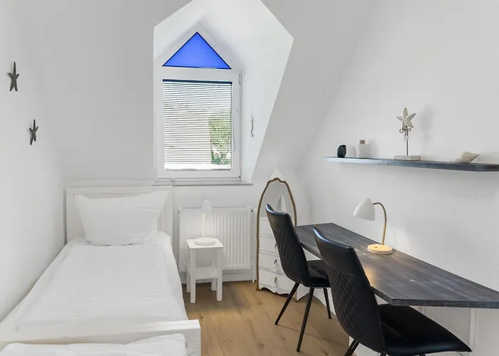 Objekt-nr 31 - - Strandweg * Lübeck